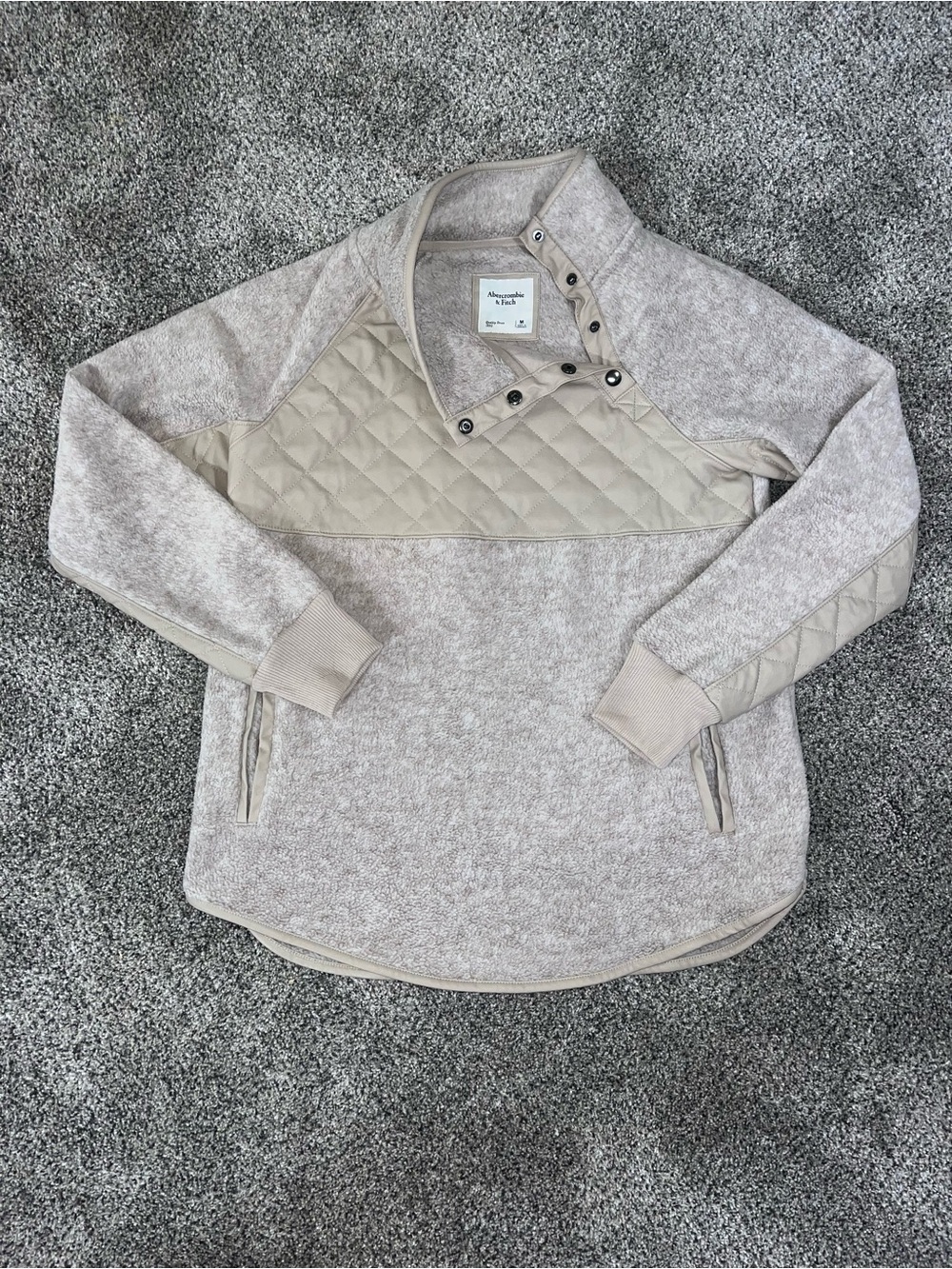 Abercrombie & Fitch Quilted Fleece Snap Pullover Sweater Beige Women's M